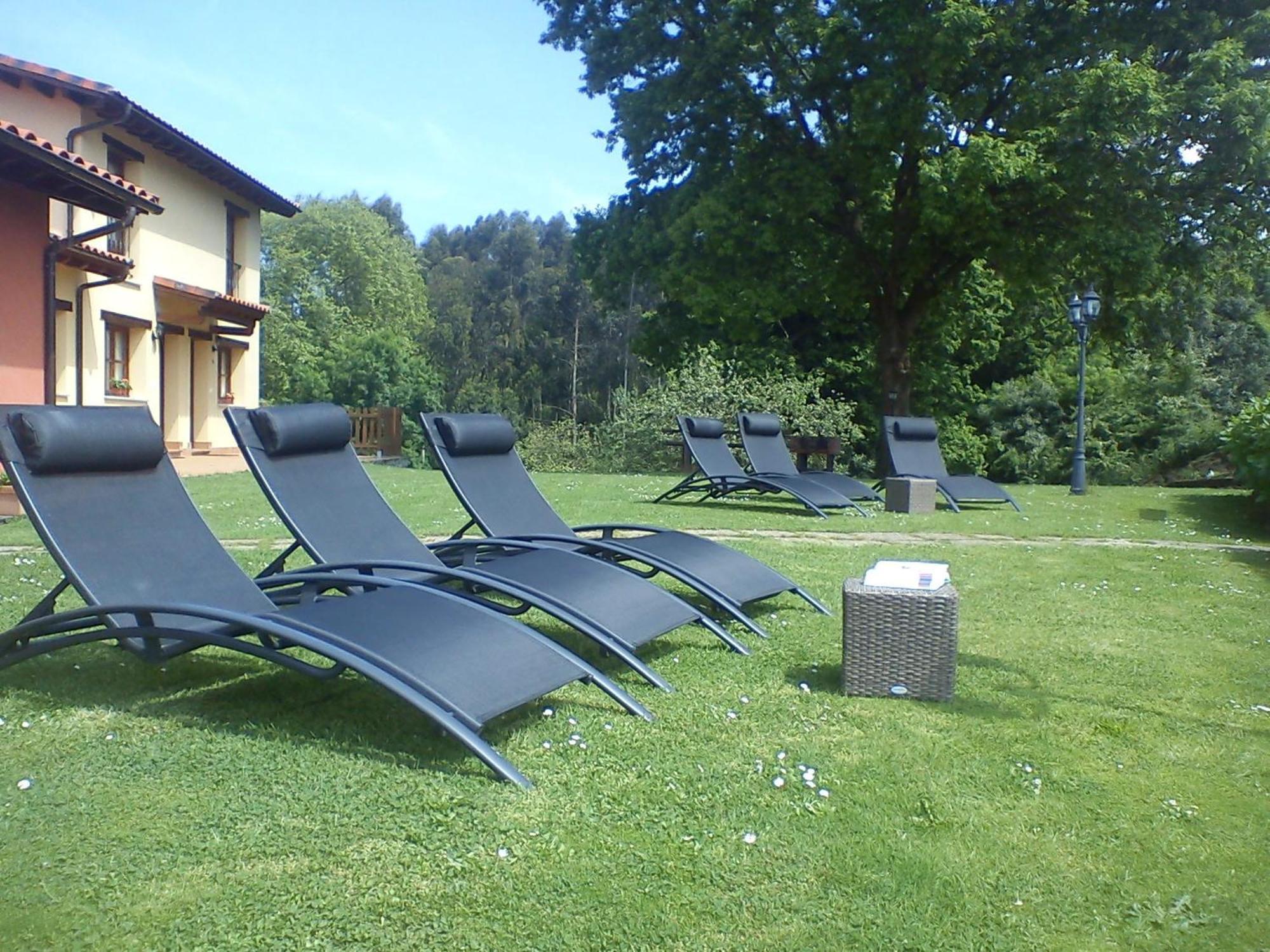 Apartamentos Rurales La Fuente De Bascones Villahormes Экстерьер фото
