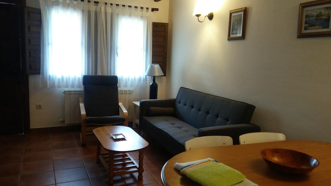 Apartamentos Rurales La Fuente De Bascones Villahormes Экстерьер фото