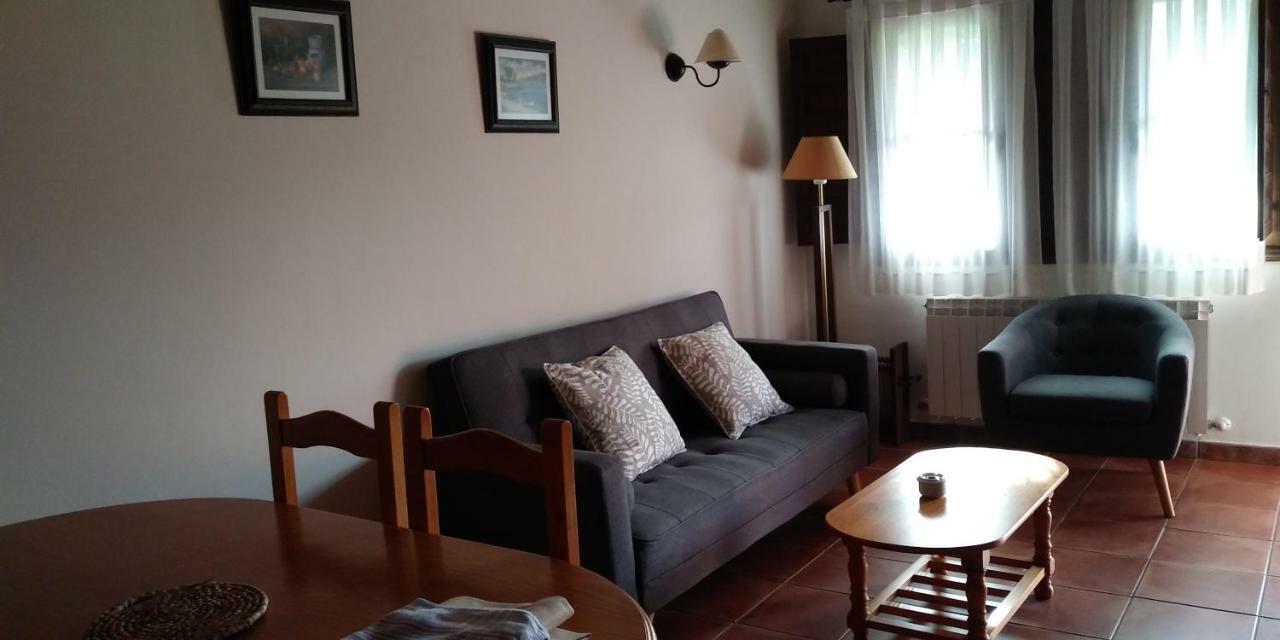 Apartamentos Rurales La Fuente De Bascones Villahormes Экстерьер фото